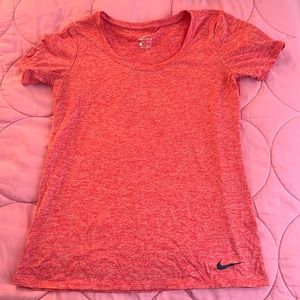 Nike Women’s Dri-Fit Tee-Size S